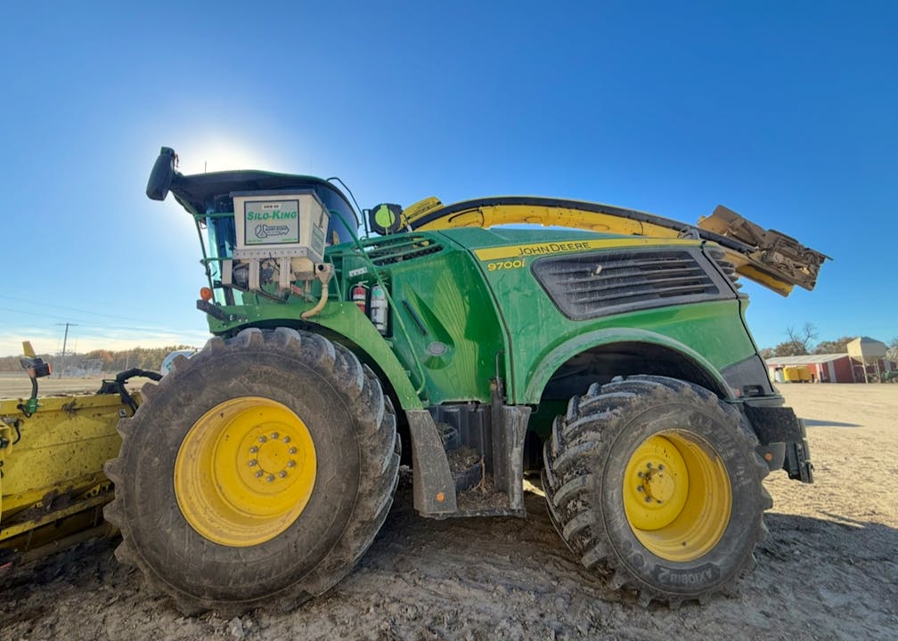 John Deere 9700