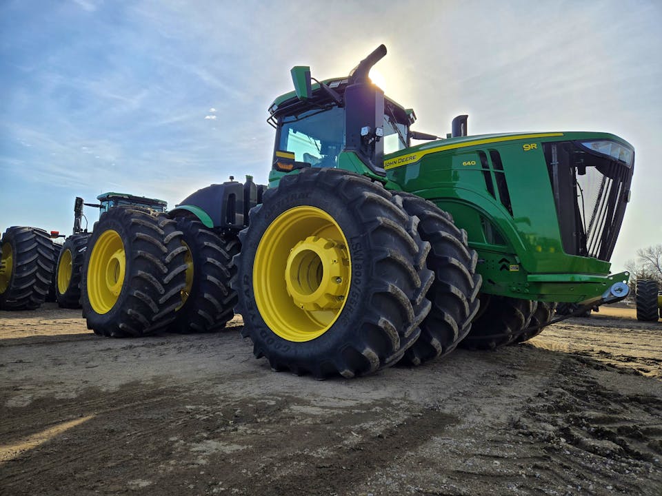 John Deere 9R 640