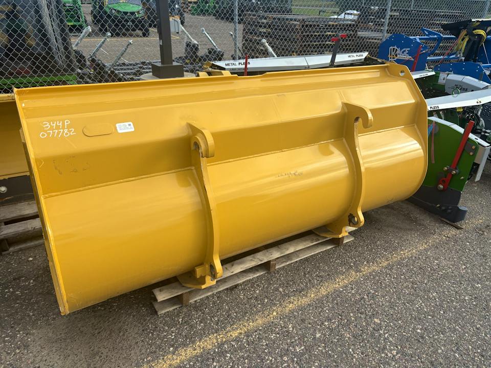 John Deere AT329925