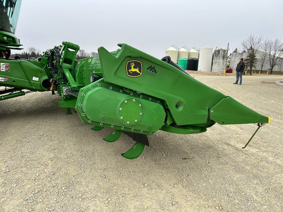 John Deere C12F