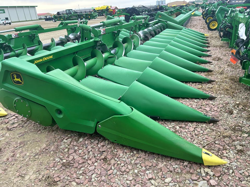 John Deere C12F