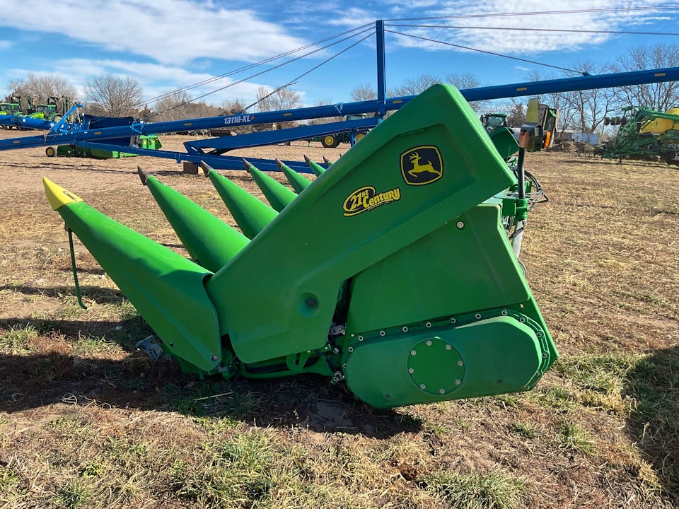 John Deere C12R