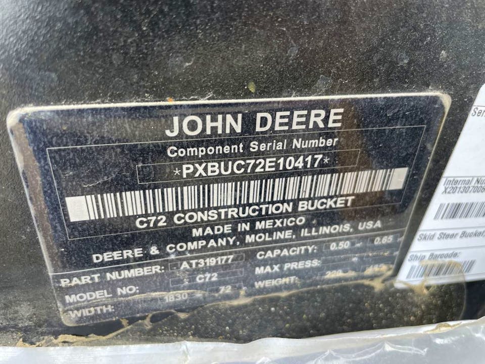 John Deere CE72