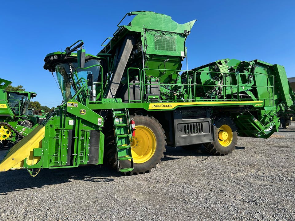 John Deere CP770