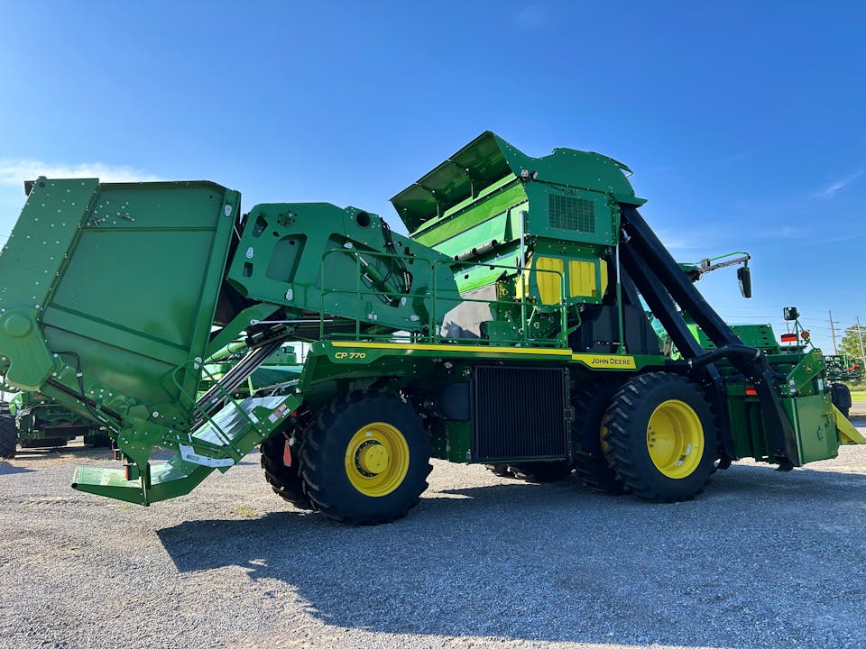John Deere CP770