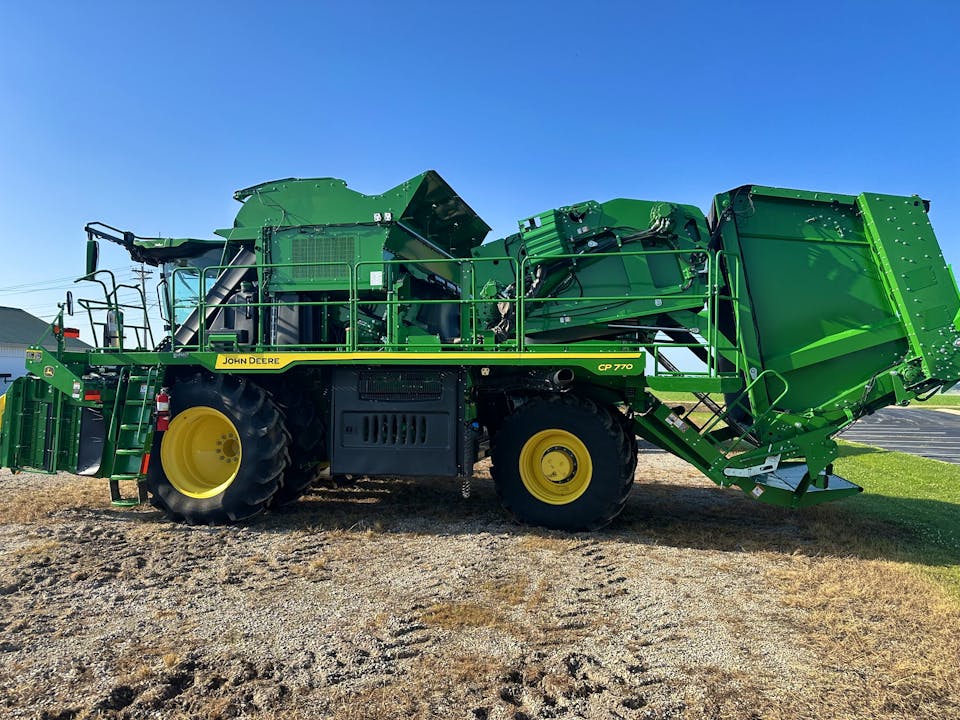 John Deere CP770