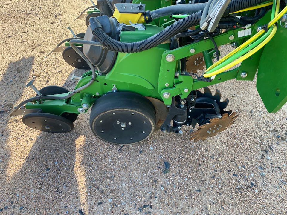 John Deere DR16X