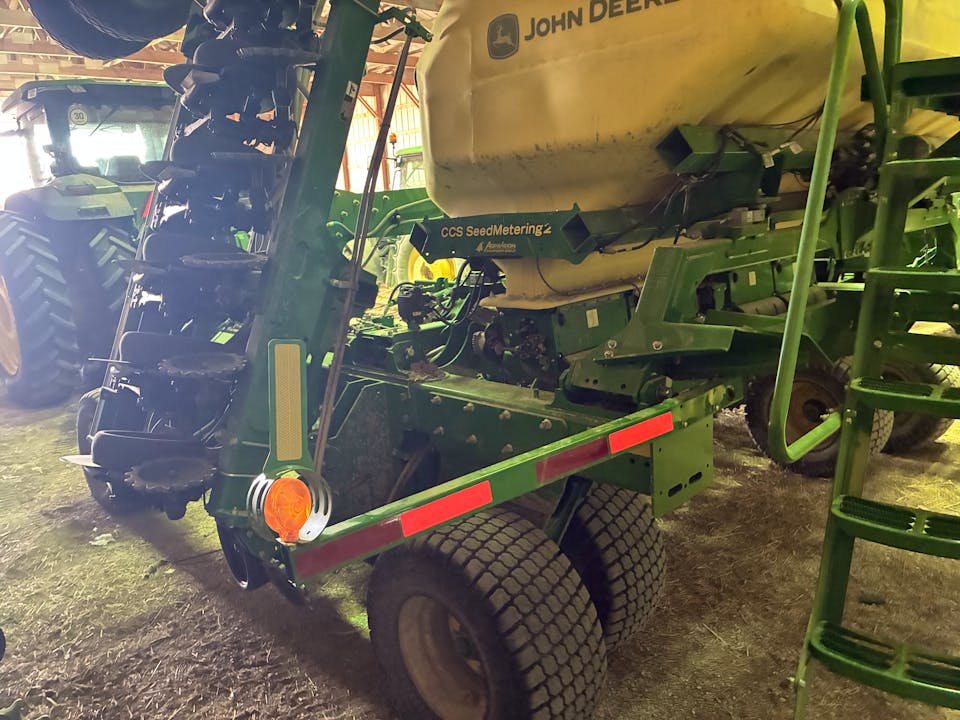 John Deere N542C