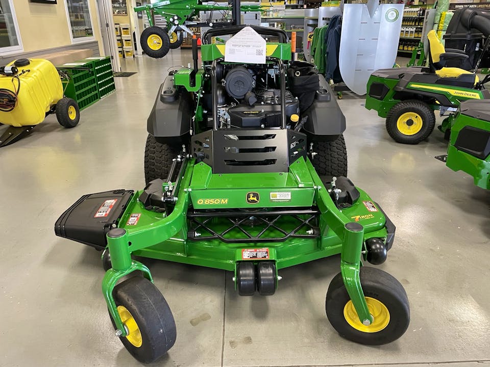John Deere Q850M