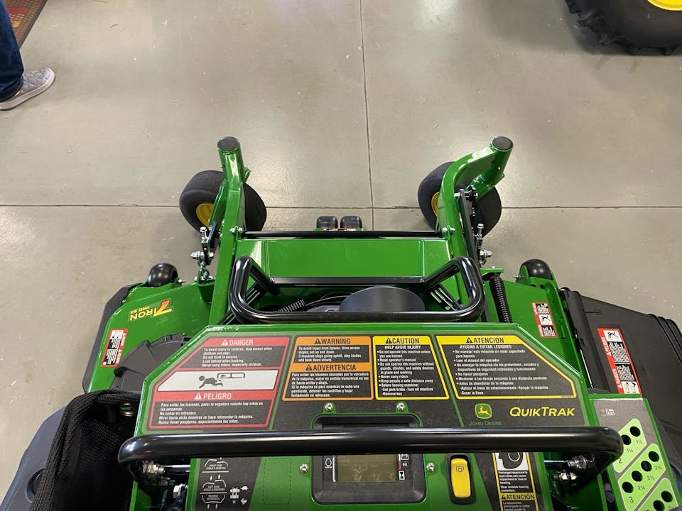 John Deere Q850M