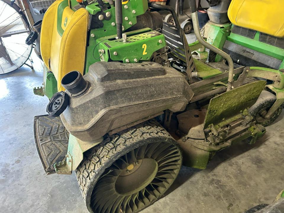 John Deere Q850R