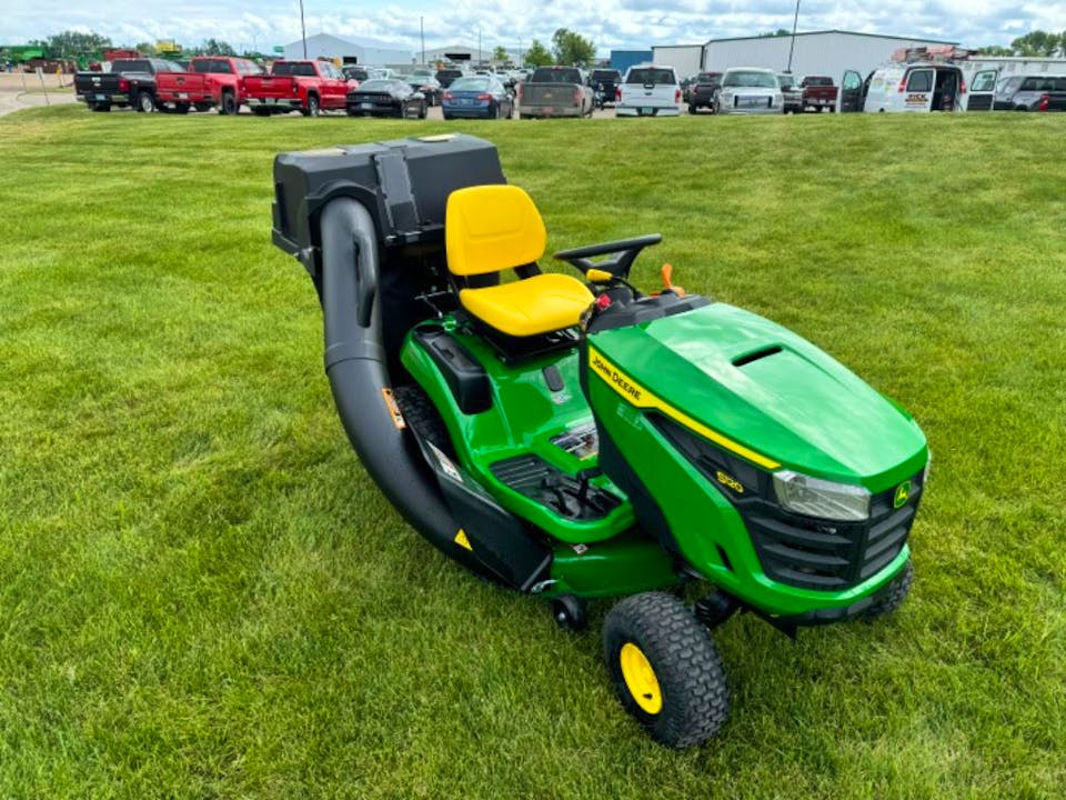 John Deere S120