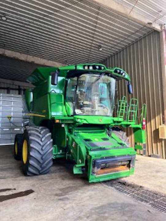 John Deere S770