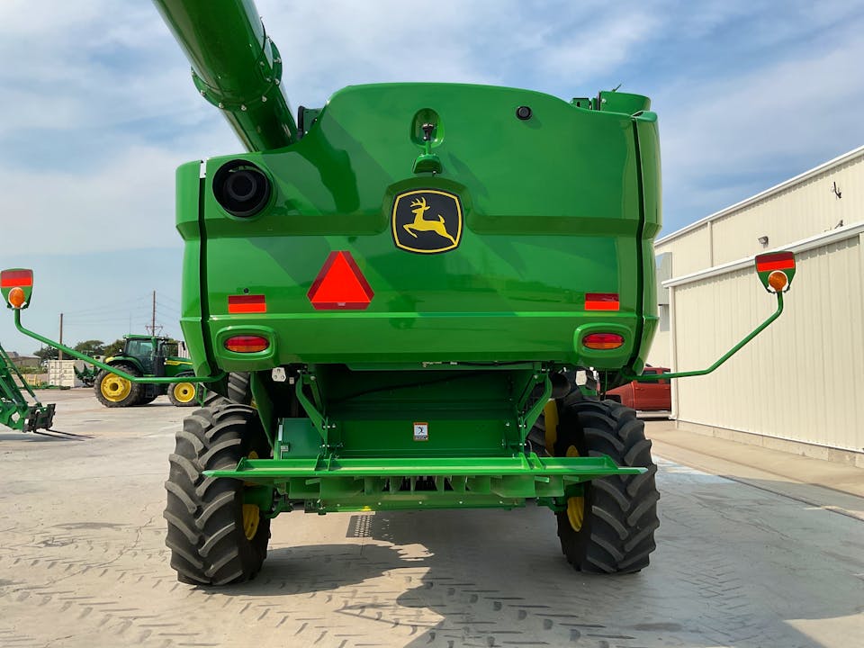 John Deere S770