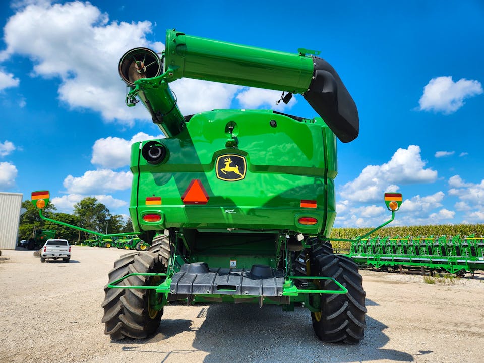 John Deere S780