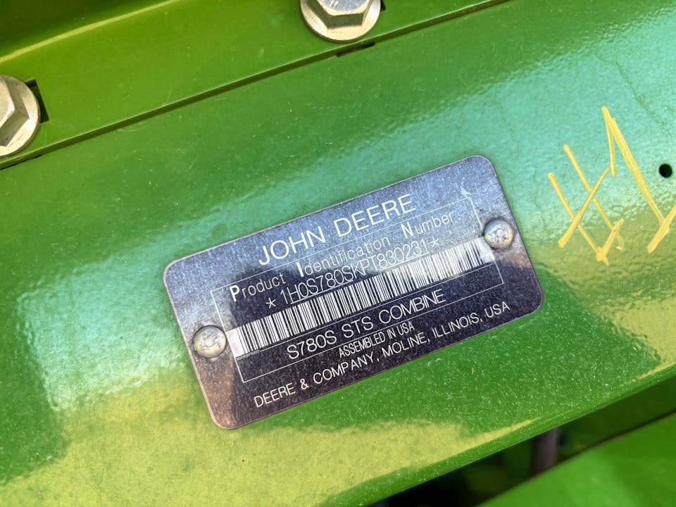 John Deere S780