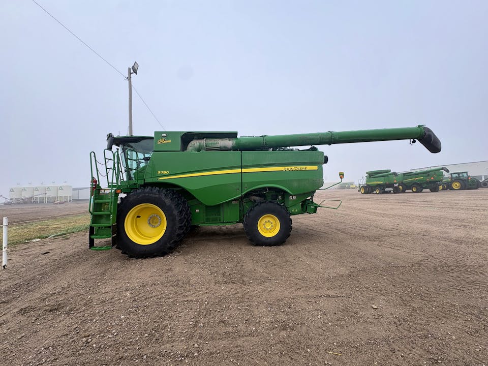 John Deere S780
