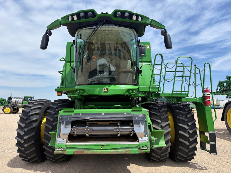 John Deere S780