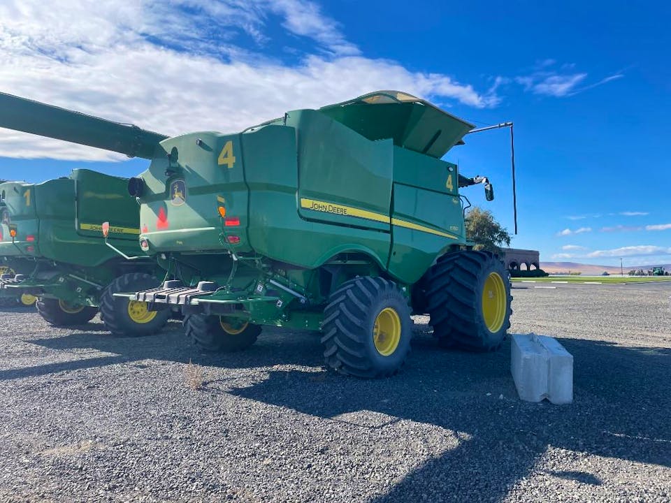 John Deere S780