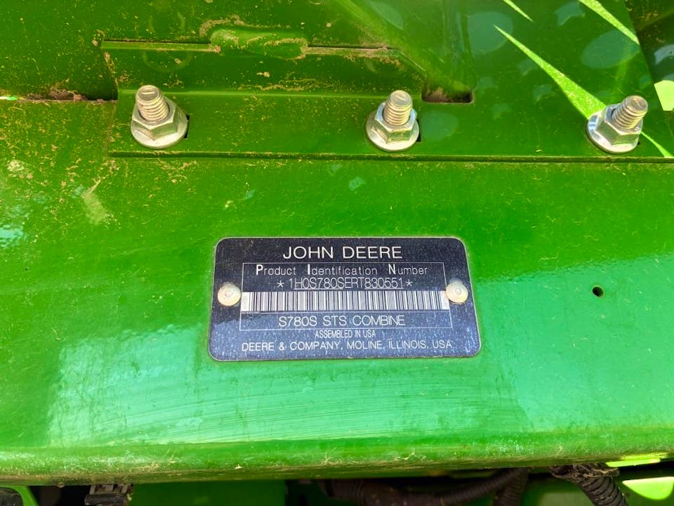 John Deere S780