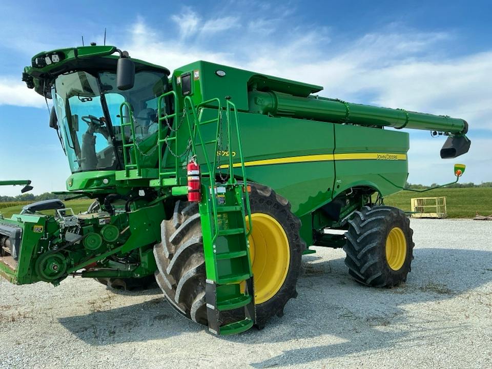 John Deere S790