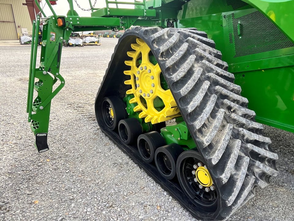 John Deere S790