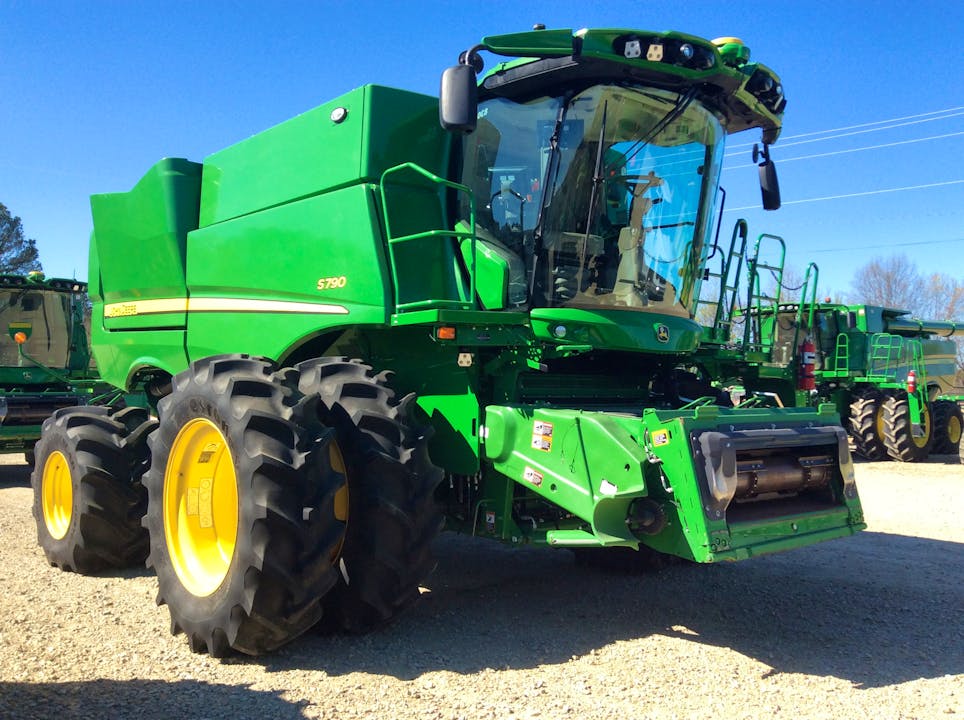 2024-john-deere-s790-820449