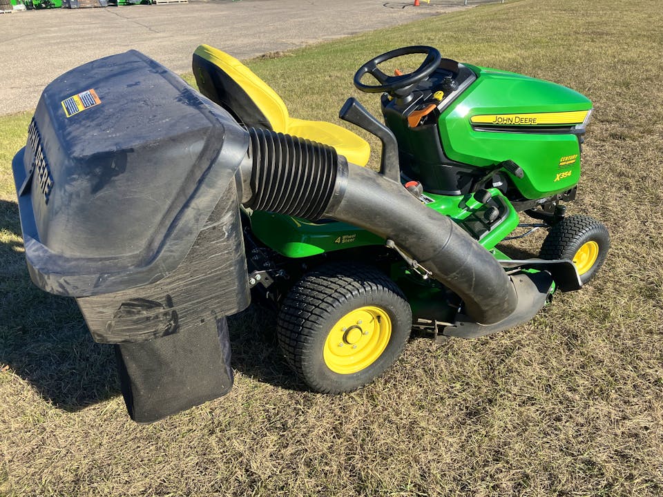 John Deere X354