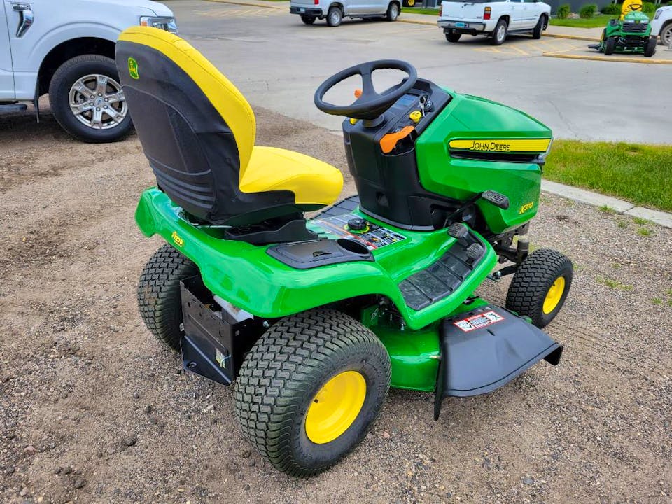 John Deere X370