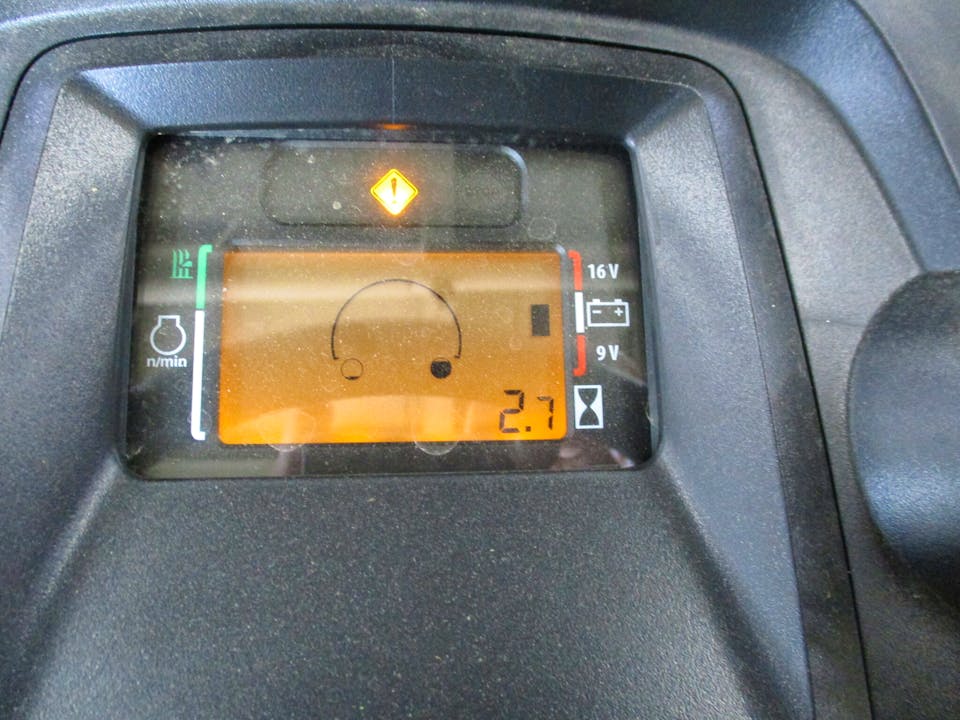 John Deere X380