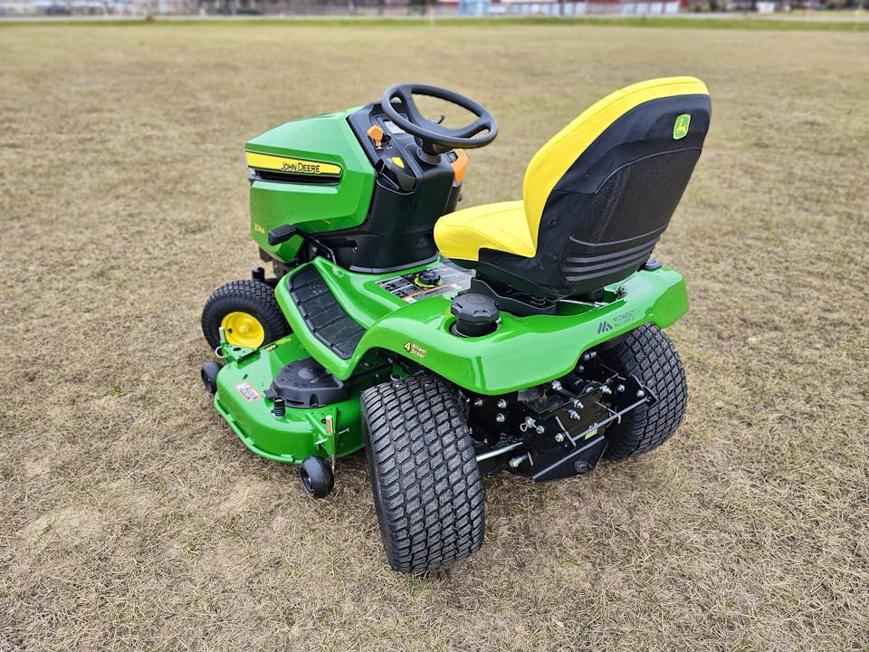 John Deere X384