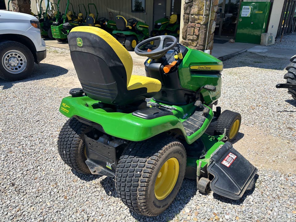 John Deere X390