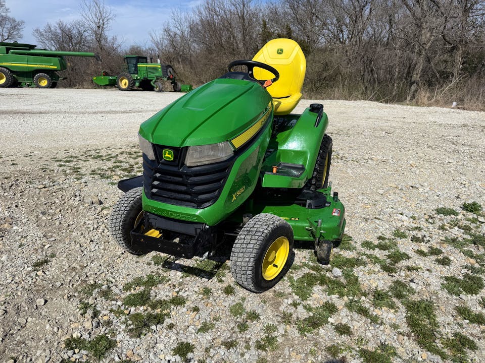 John Deere X580