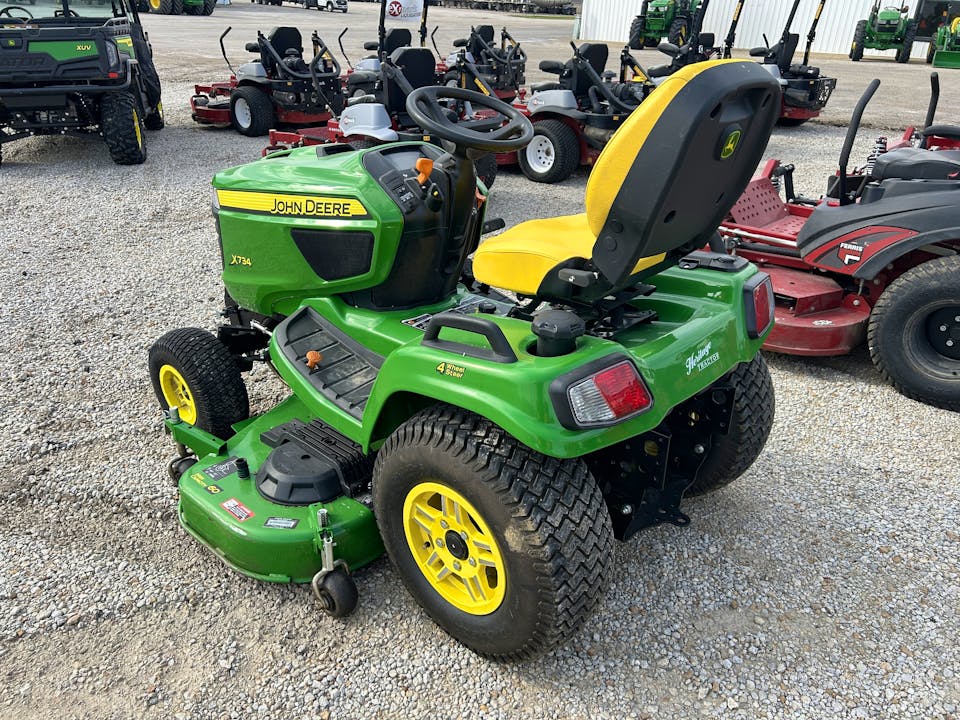 John Deere X734
