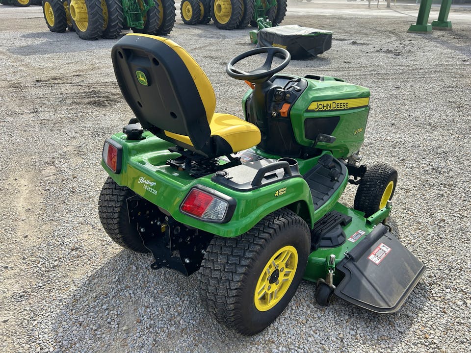 John Deere X734