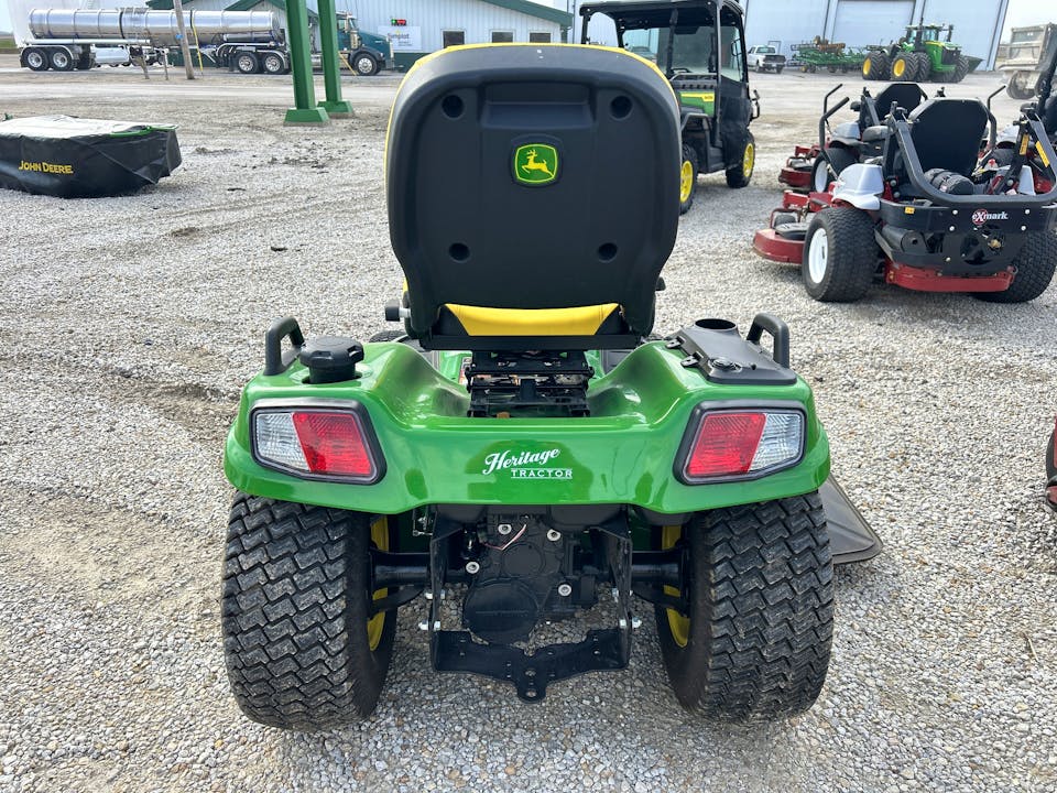 John Deere X734