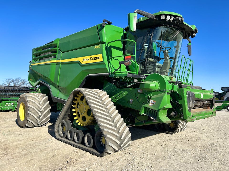 John Deere X9 1000
