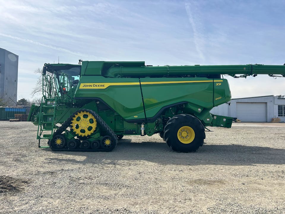 John Deere X9 1000