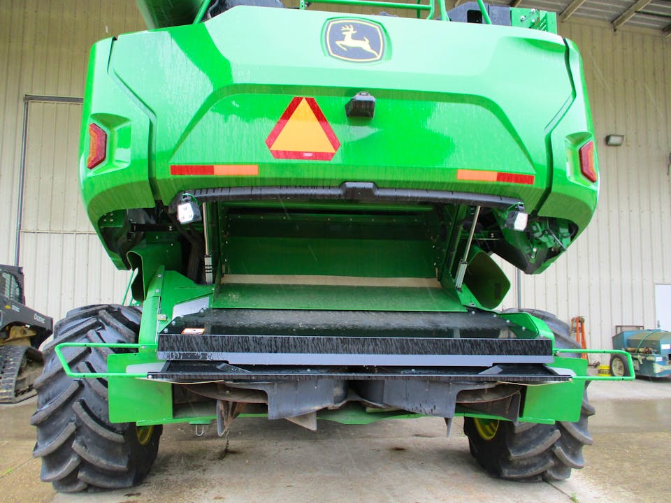 John Deere X9 1100