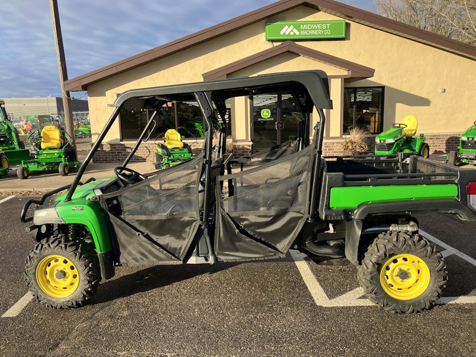 John Deere XUV825M S4