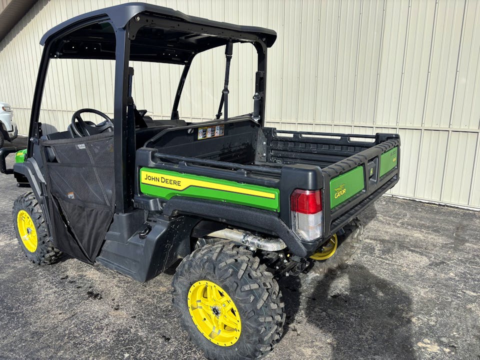John Deere XUV835M