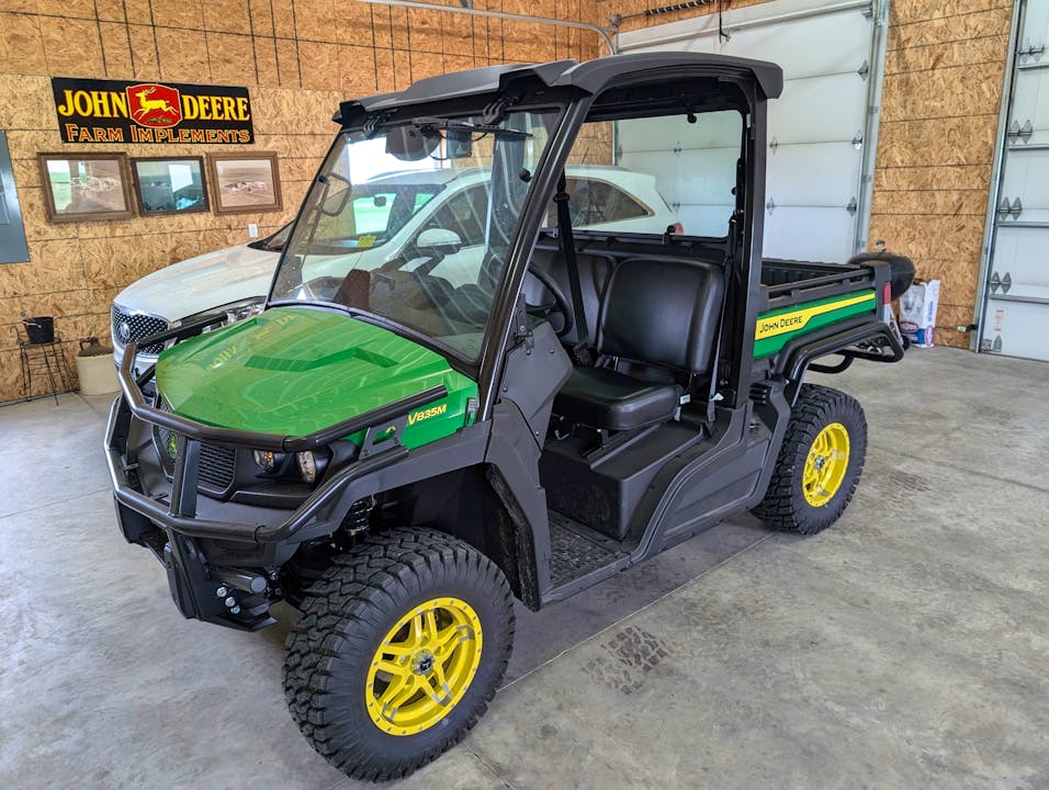 John Deere XUV835M