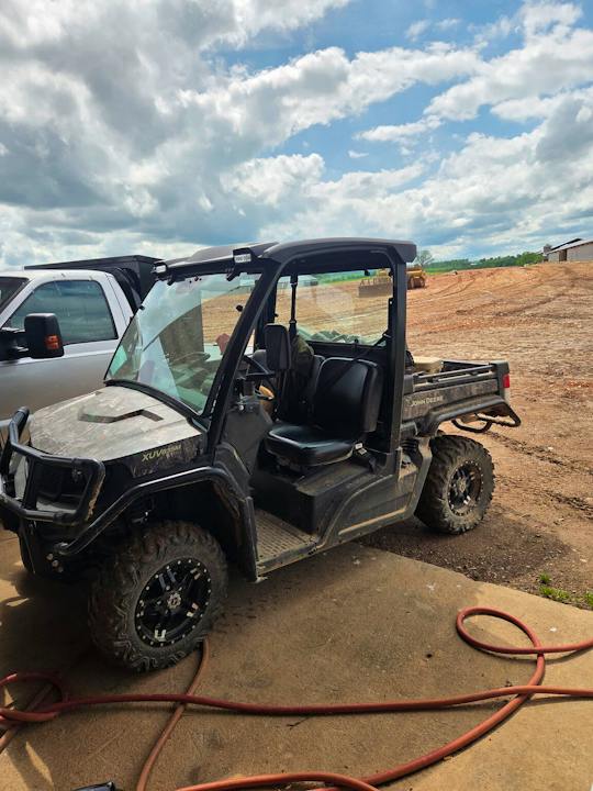 John Deere XUV835M