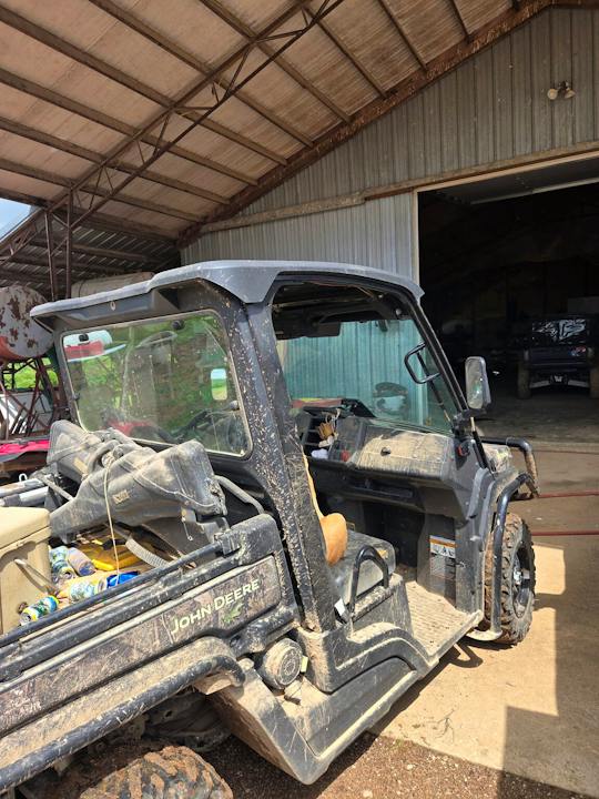 John Deere XUV835M