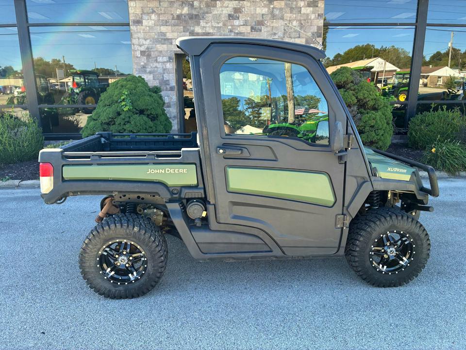 John Deere XUV835M