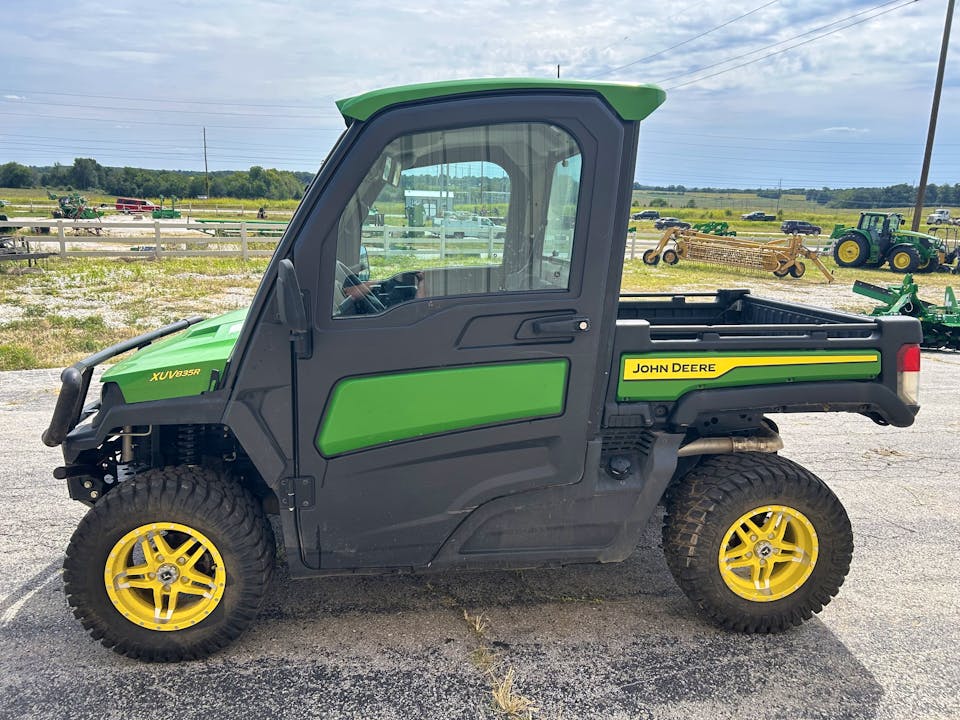 John Deere XUV835R