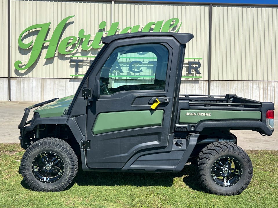 John Deere XUV835R