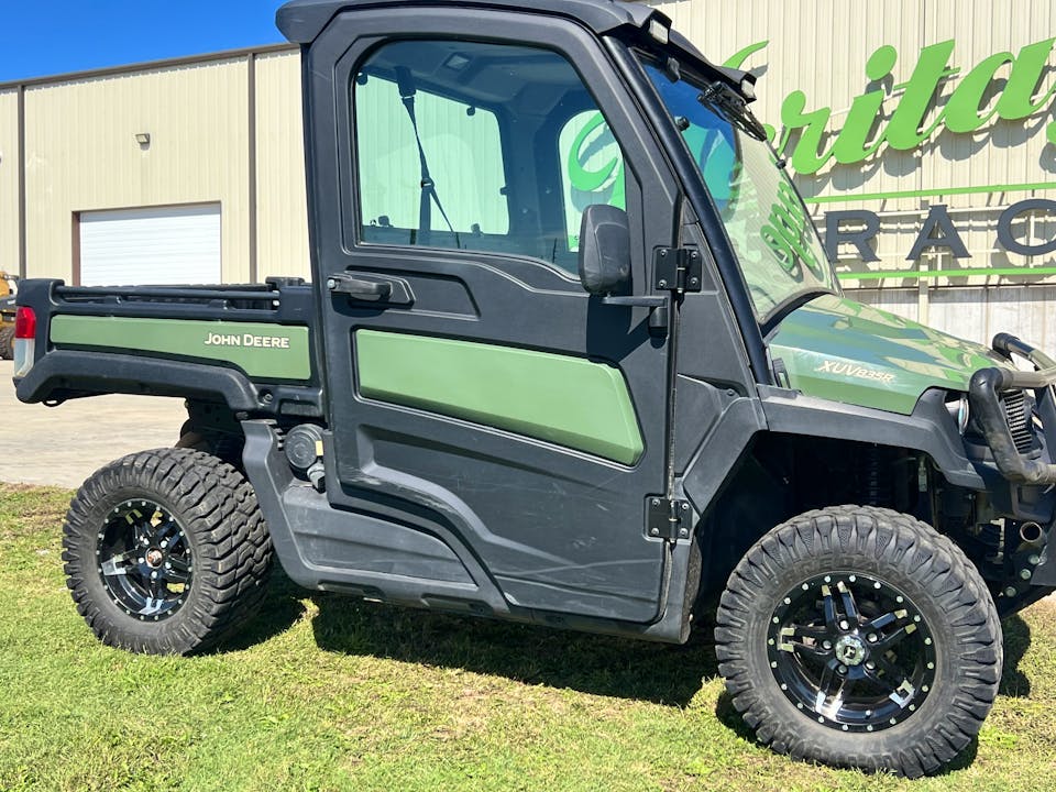 John Deere XUV835R