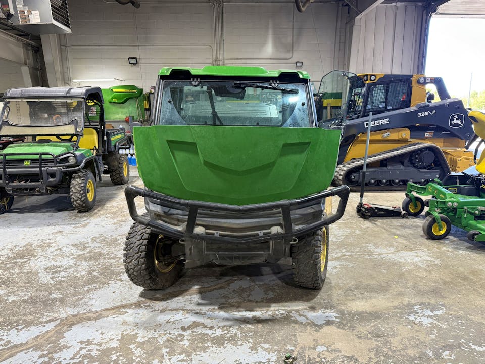 John Deere XUV835R