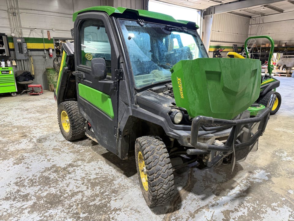 John Deere XUV835R